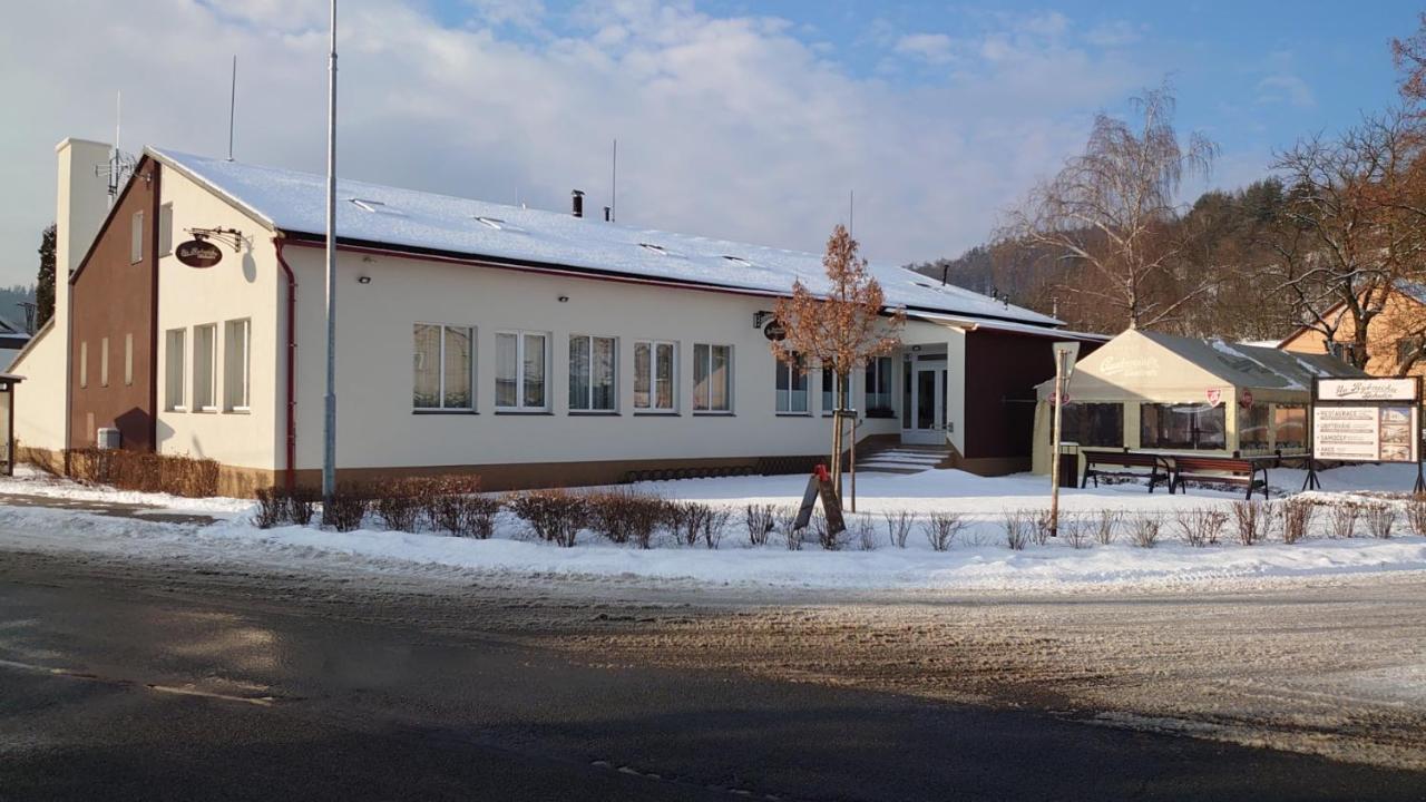 Hotel Na Rybnicku Bohutin Extérieur photo