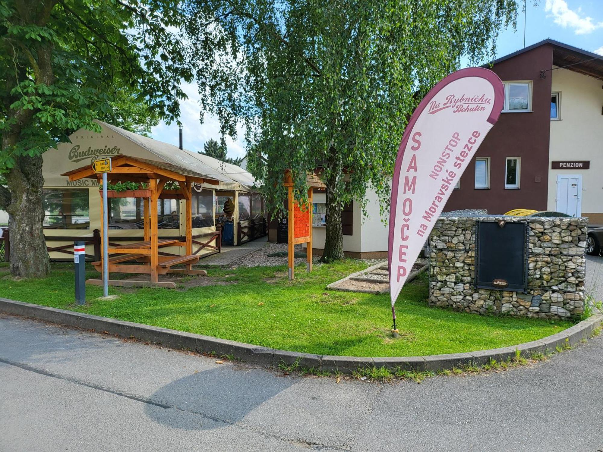 Hotel Na Rybnicku Bohutin Extérieur photo