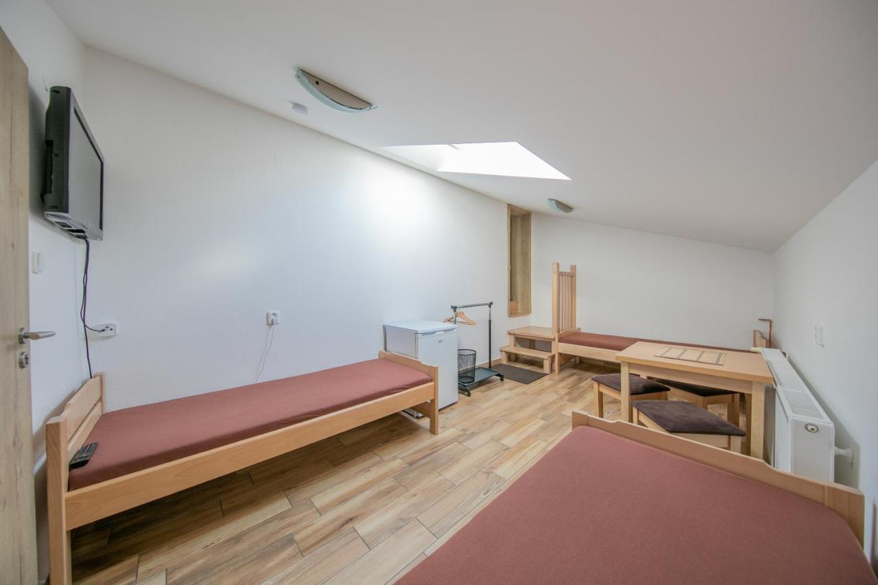 Hotel Na Rybnicku Bohutin Extérieur photo