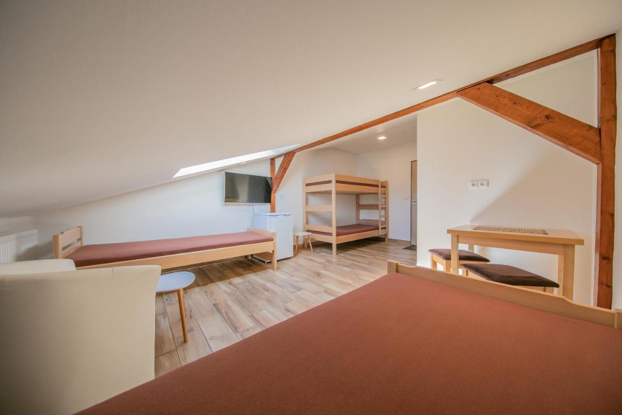 Hotel Na Rybnicku Bohutin Extérieur photo